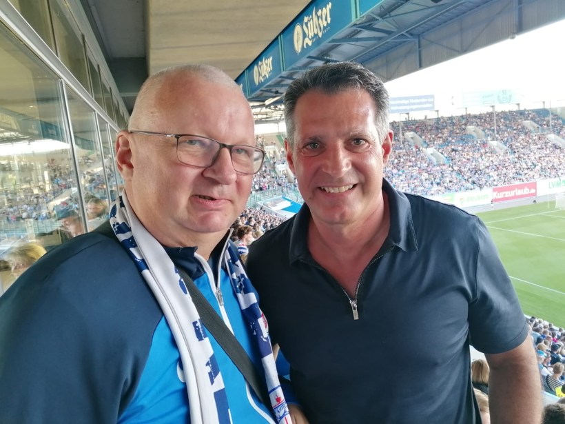 4eb46ef9-03e4-4fae-92f3-a821d329cfbb